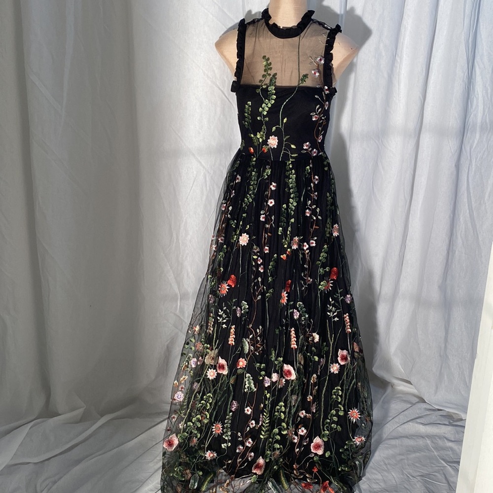 Black Floral Dress Size 1